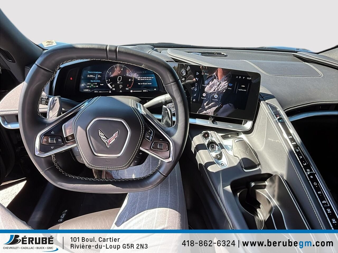 2025 CHEVROLET STINGRAY COUPE Stingray coupé 2 portes avec 1LT Black Rivière-du-Loup - photo #8