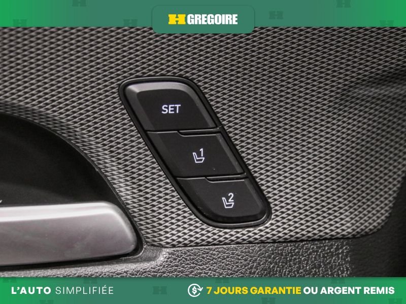 2020 Hyundai Santa Fe Red Saint-Eustache - photo #18