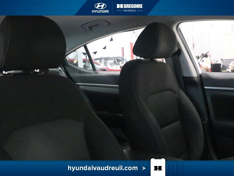 2017 Hyundai Elantra White Laval - photo #29