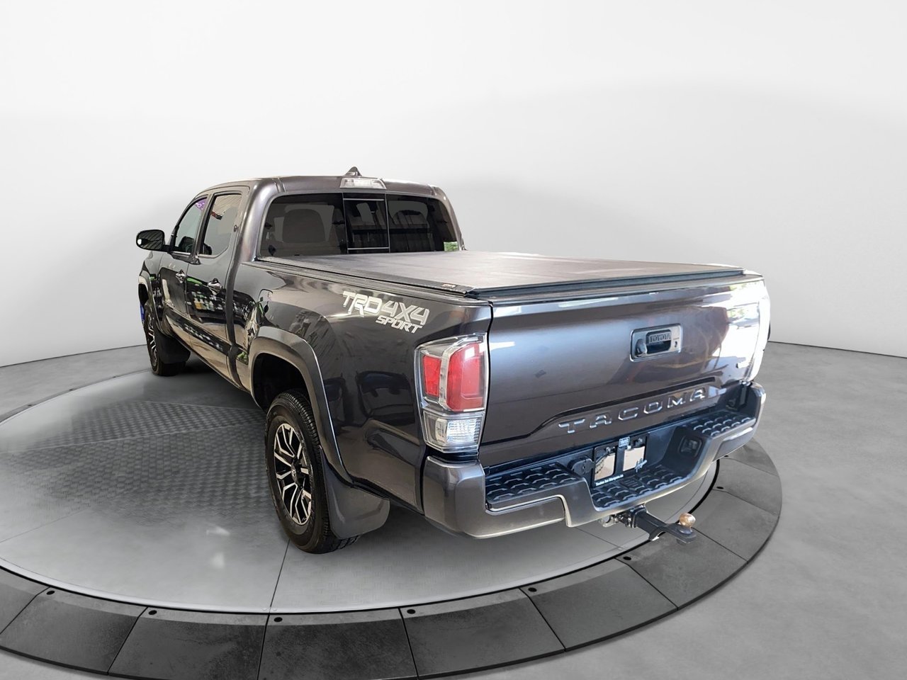 Toyota Tacoma trd sport 2023 Gris magnétique métallisé Baie-Comeau - photo #4