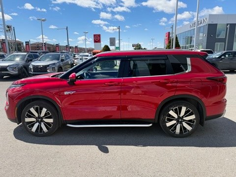 Mitsubishi Outlander PHEV SEL S-AWC PHEV PLUG IN-CUIR-TOIT OUVRANT-BANC CHAUFFANT 2023 Rouge
