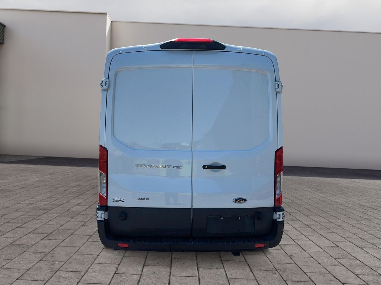 Ford Transit TOIT HAUT TRACTION INTEGRALE 2024 Blanc Québec - photo #2