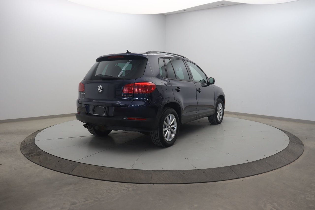 Volkswagen Tiguan NIV WVGNV7AX5HK016430 2017 Bleu Baie-Comeau - photo #3