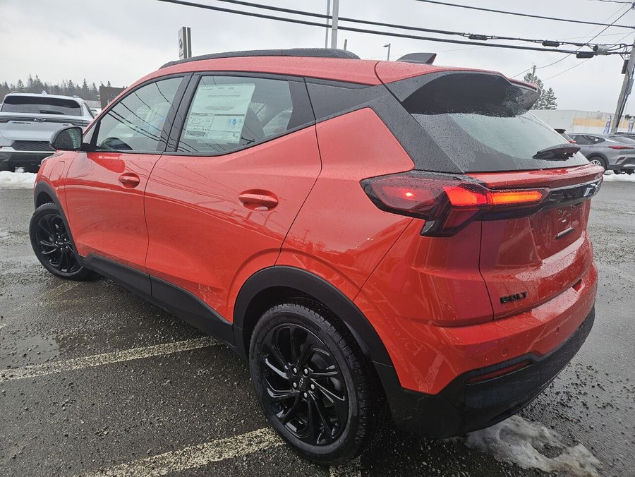 Chevrolet Bolt 2027 2027 Orange habanero