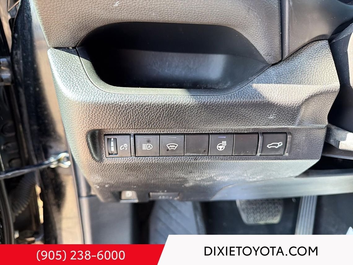 2023 Toyota RAV4 Power Sunroof, Heated Seats, Alloy Wheels, Heated Steering Wheel, Bluetooth Midnight Black Metallic Mississauga - photo #8