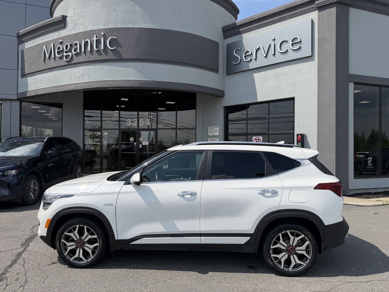 Kia Seltos 2022 Blanc Lac Mégantic - photo #1