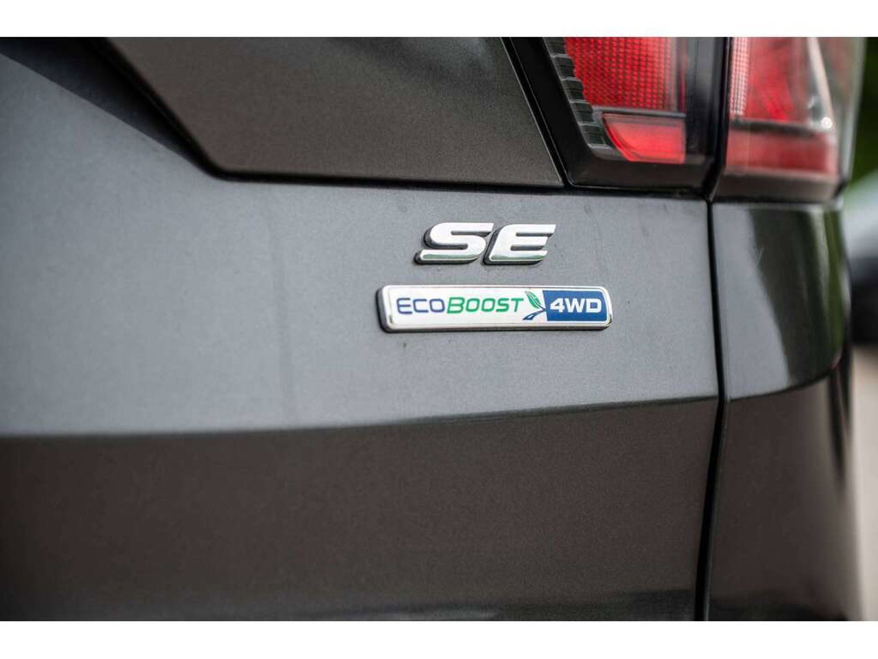 2018 Ford Escape gray Sainte-Julienne - photo #9