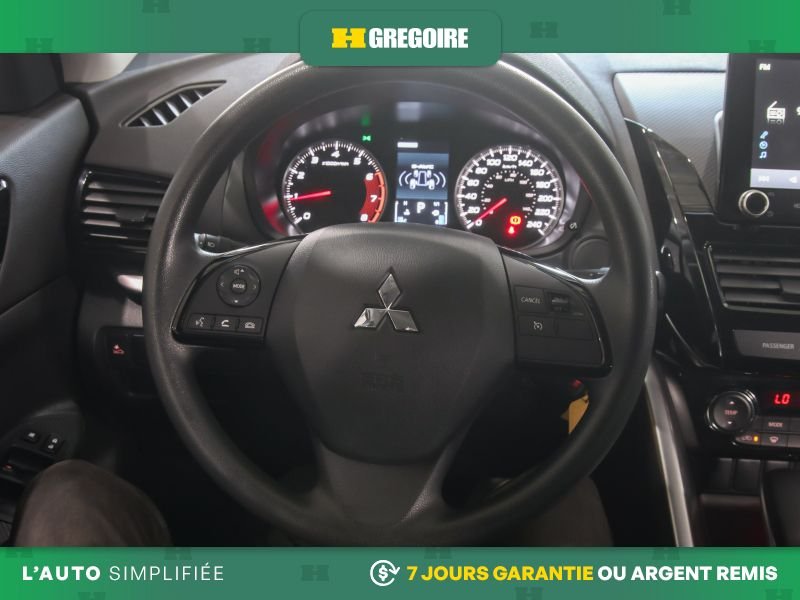 2024 Mitsubishi Eclipse Cross Grey Laval - photo #18