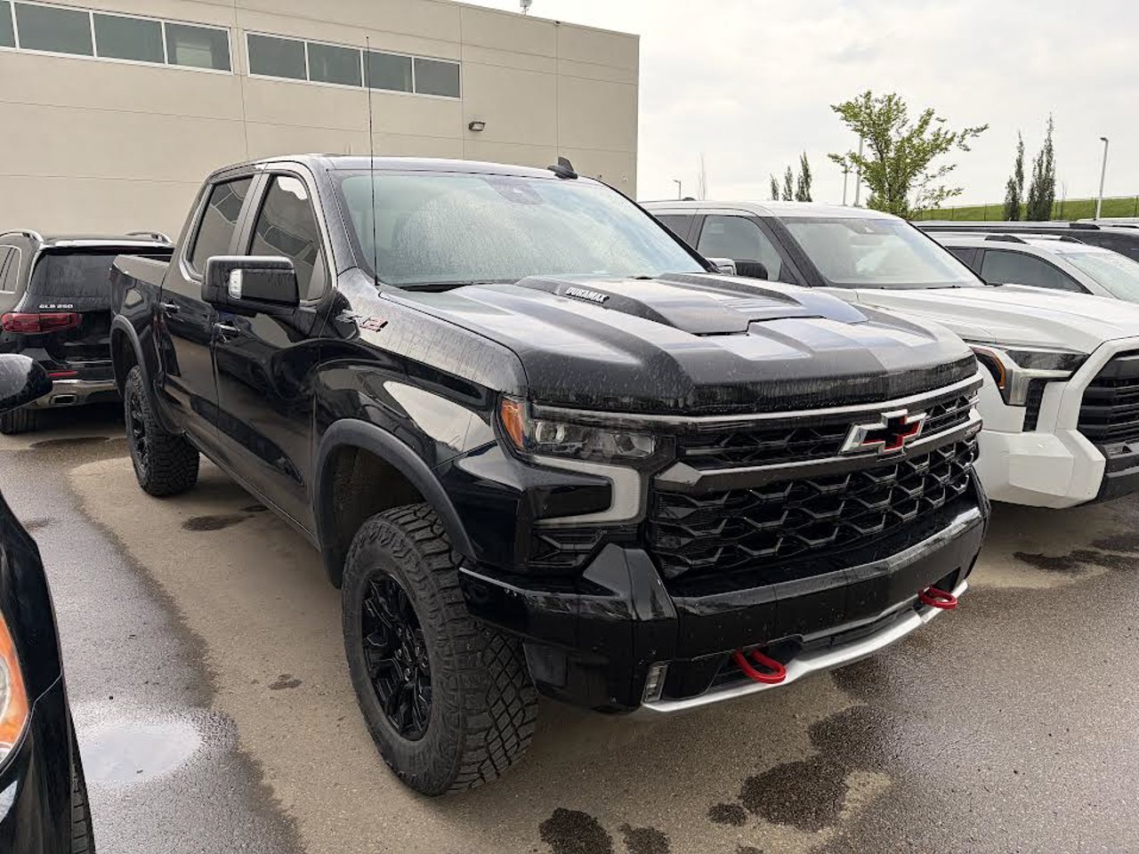 2024 Chevrolet Silverado 1500 4WD Crew Cab 147 ZR2 Black Sherwood Park - photo #1
