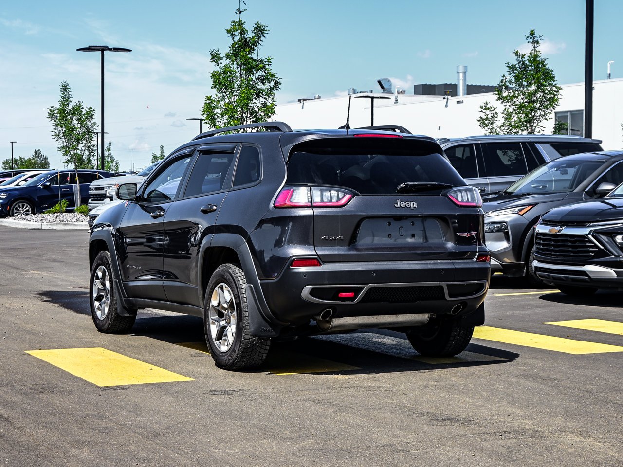 2020 Jeep Cherokee Trailhawk 4x4 Grey Sherwood Park - photo #10