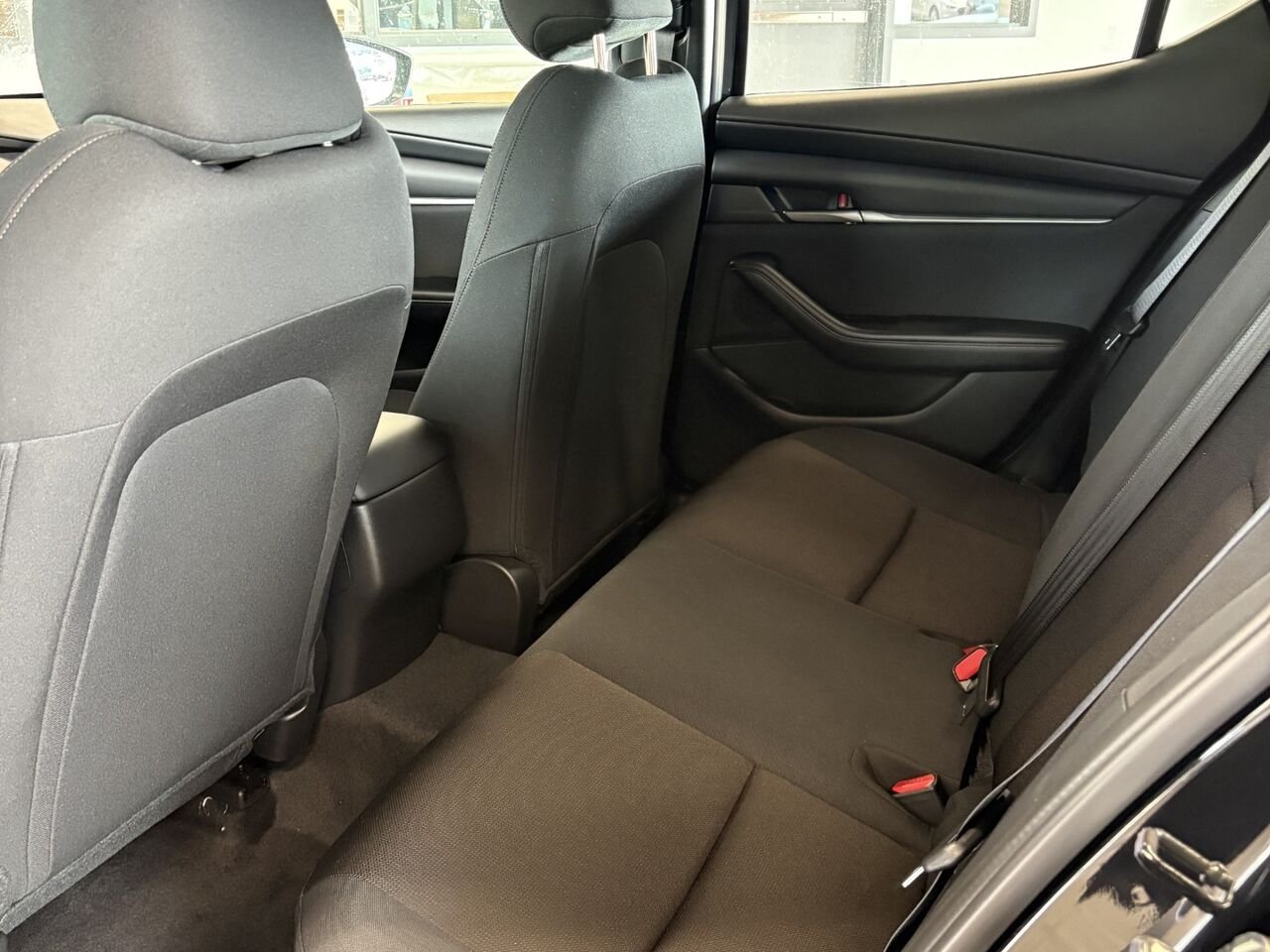 2026 MAZDA Mazda3 Sport GX Jet Black Mica Châteauguay - photo #12
