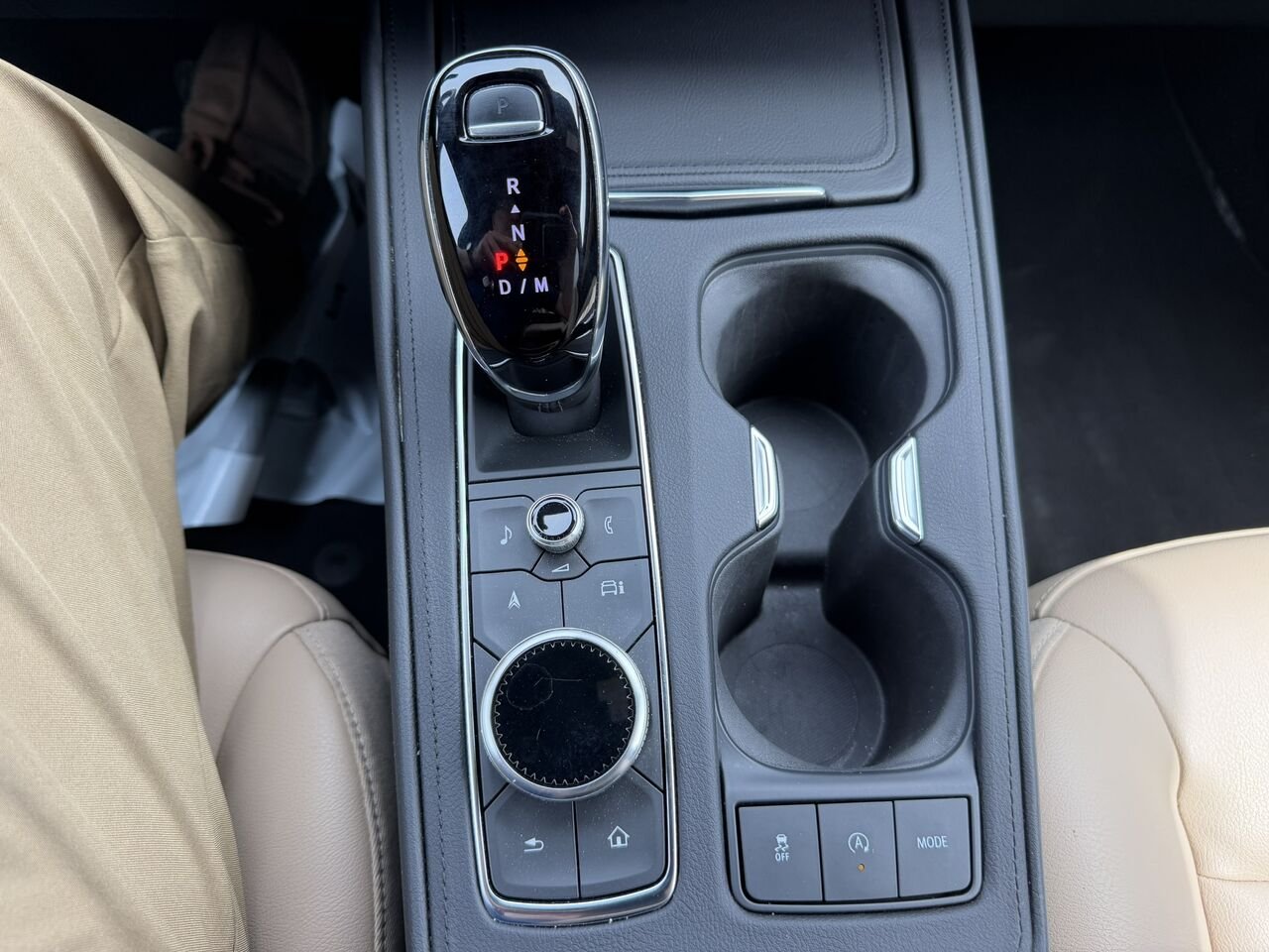 2024 Cadillac XT4 LURURY AWD FINANCEMENT À PARTIR DE 3.99% White Laval - photo #26