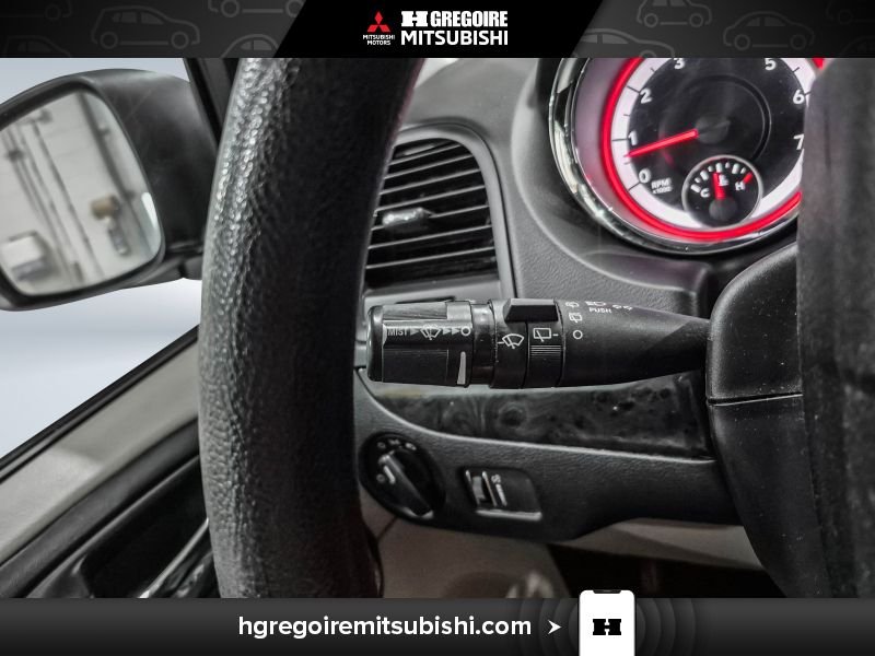 Dodge GR Caravan 2017 Brun Blainville - photo #18