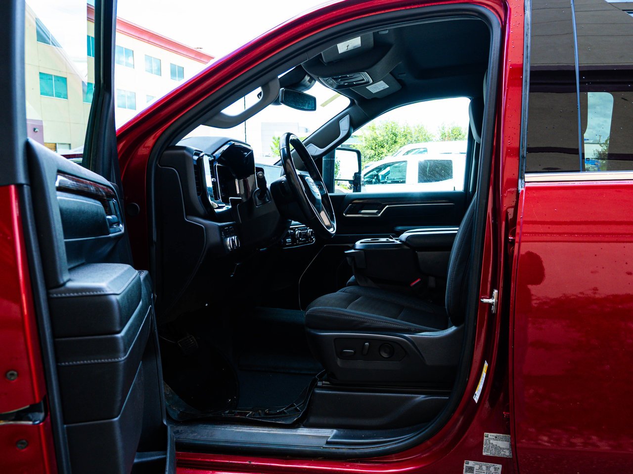 2024 GMC Sierra 2500HD 4WD Double Cab 149 SLE Red Sherwood Park - photo #15