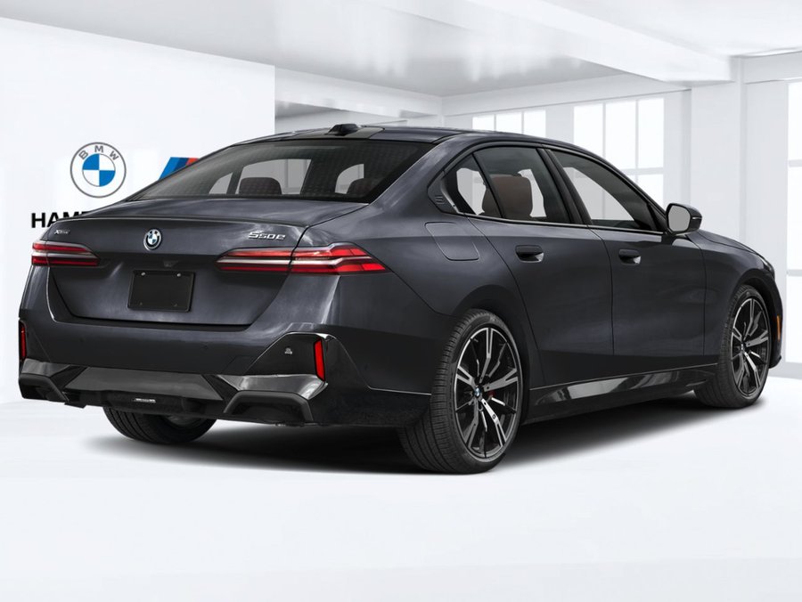 2027 BMW 5 Series 2027 Black Sapphire Metallic