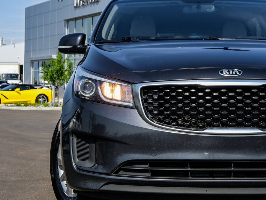 2017 Kia Sedona
