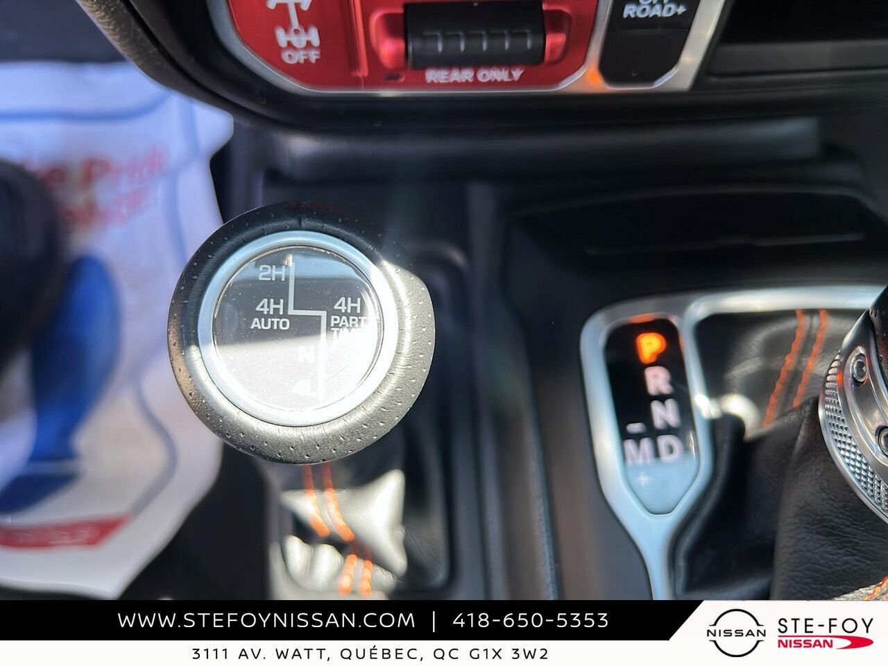 2023 Jeep Gladiator MOJAVE CREW CAB White Ste-Foy - photo #15