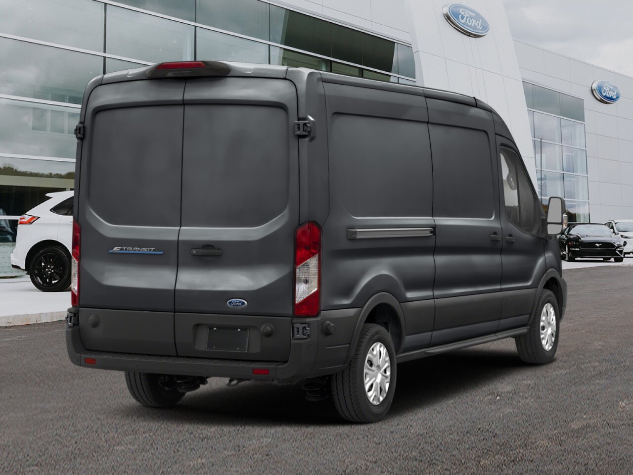 2025 Ford E-Transit Cargo Van Carbonized Grey Metallic Saint-Eustache - photo #1