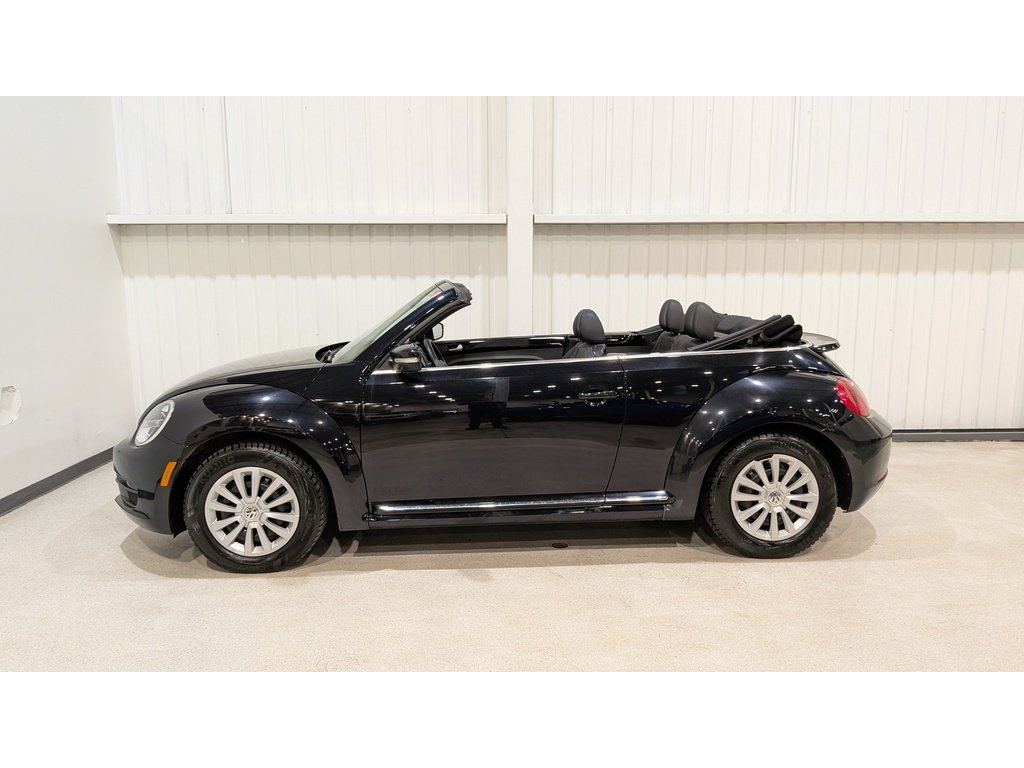 2016 Volkswagen Beetle Convertible 2dr Conv Denim Edition Black Val-David - photo #4