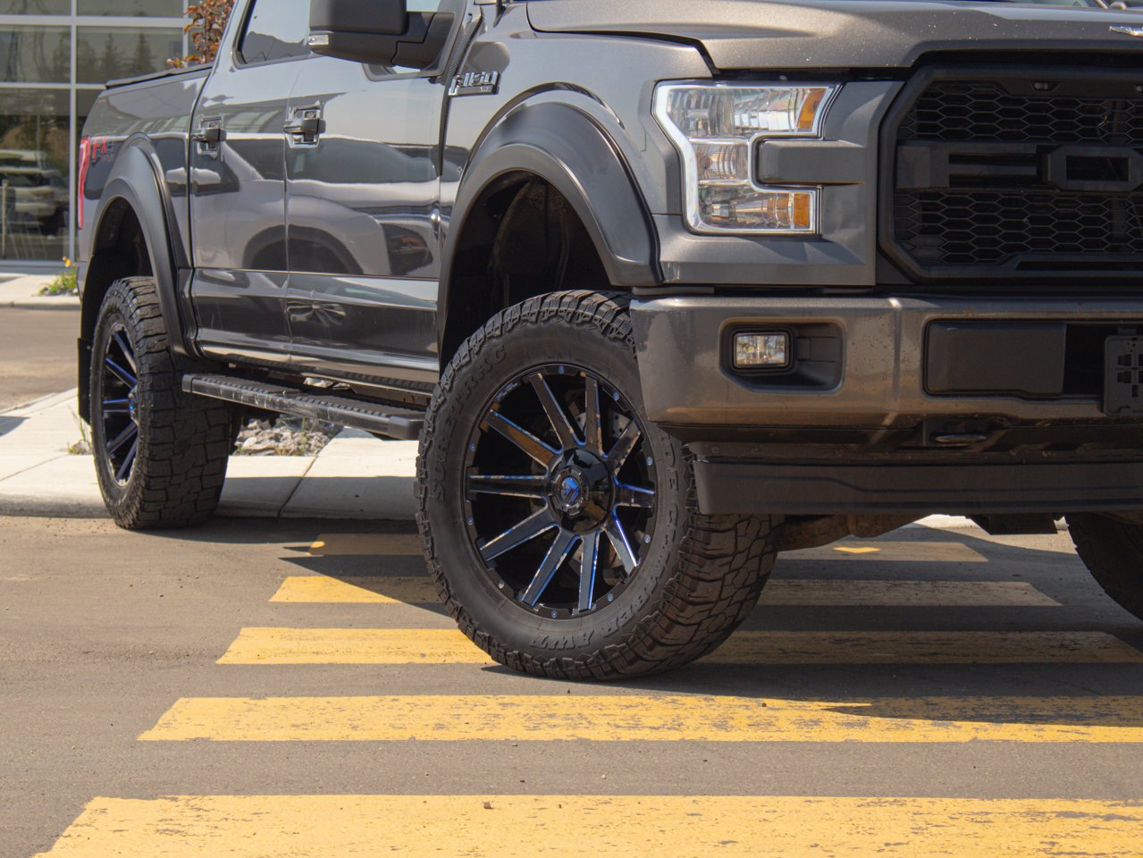 2017 Ford F-150 4WD SuperCrew 145 XLT Grey Sherwood Park - photo #5