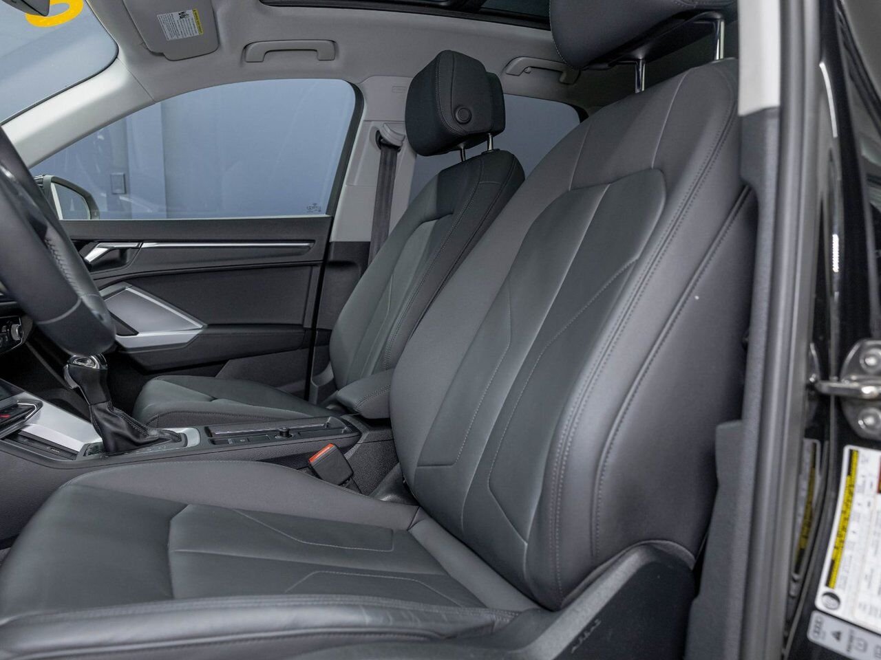 Audi Q3 PROGRESSIV QUATTRO *TOIT* SIÈGES CHAUF HAYON ELECT 2020 Noir Saint-Jérôme - photo #10