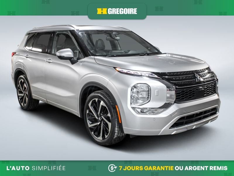 2023 Mitsubishi Outlander Silver Blainville - photo #0
