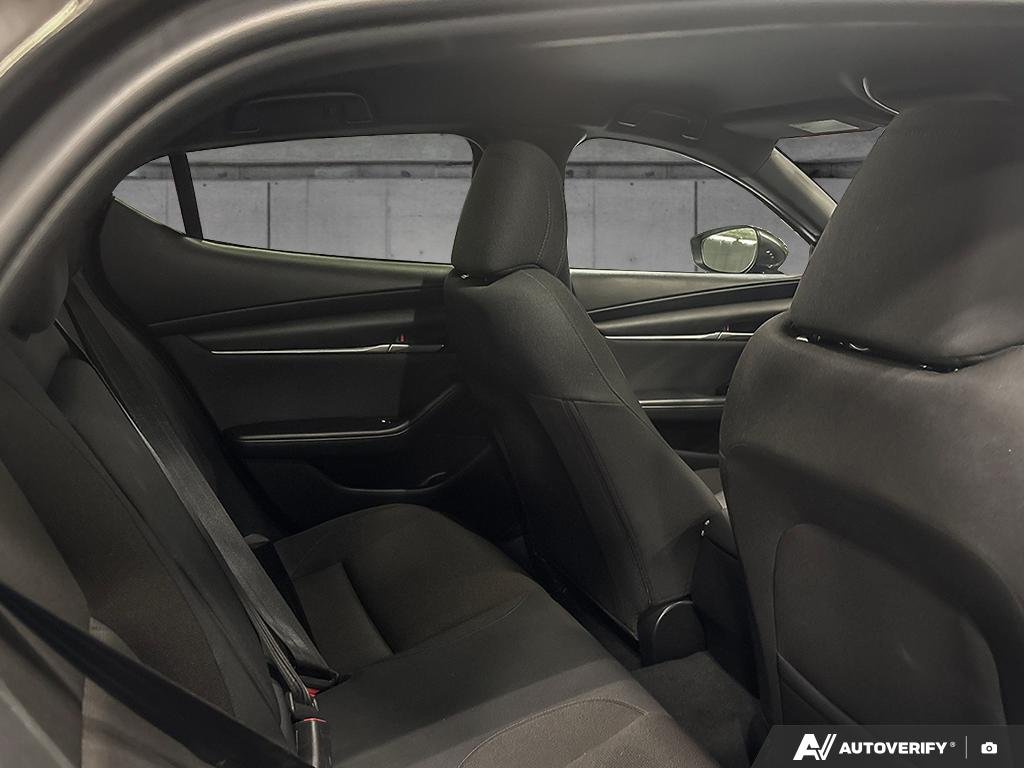 2022 Mazda Mazda3 Sport 2600539B | GS Grey Edmonton - photo #22