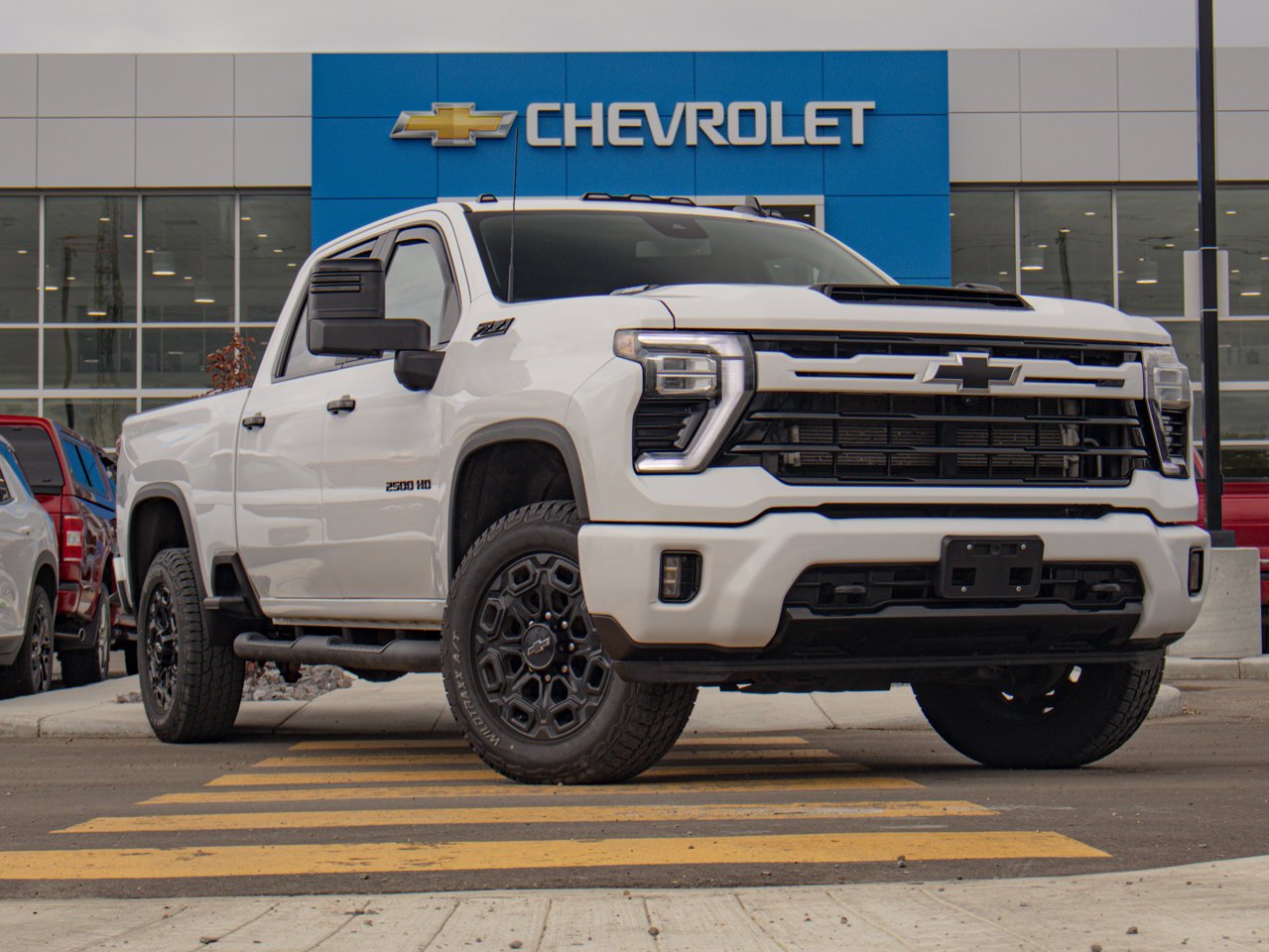 2024 Chevrolet Silverado 2500HD 4WD Crew Cab 159 LT White Sherwood Park - photo #13