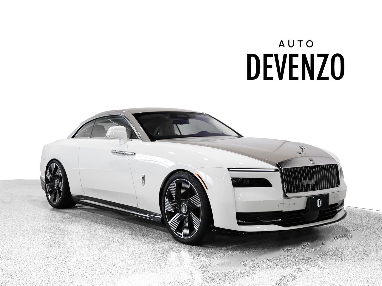 Rolls-Royce Spectre 2024 Blanc Saint-Eustache - photo #0