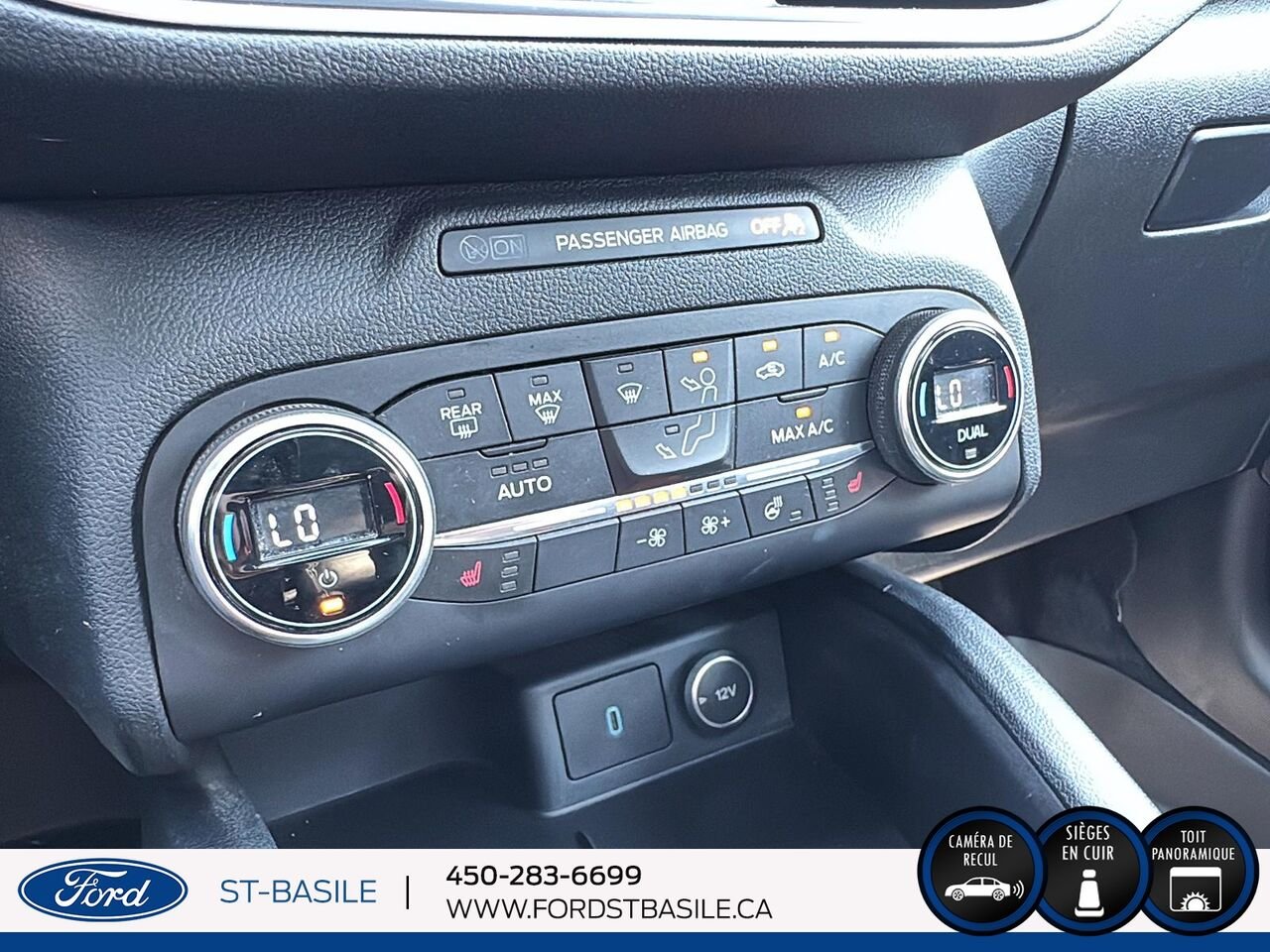 Ford Escape 2020 Bleu Saint-Basile-le-Grand - photo #24