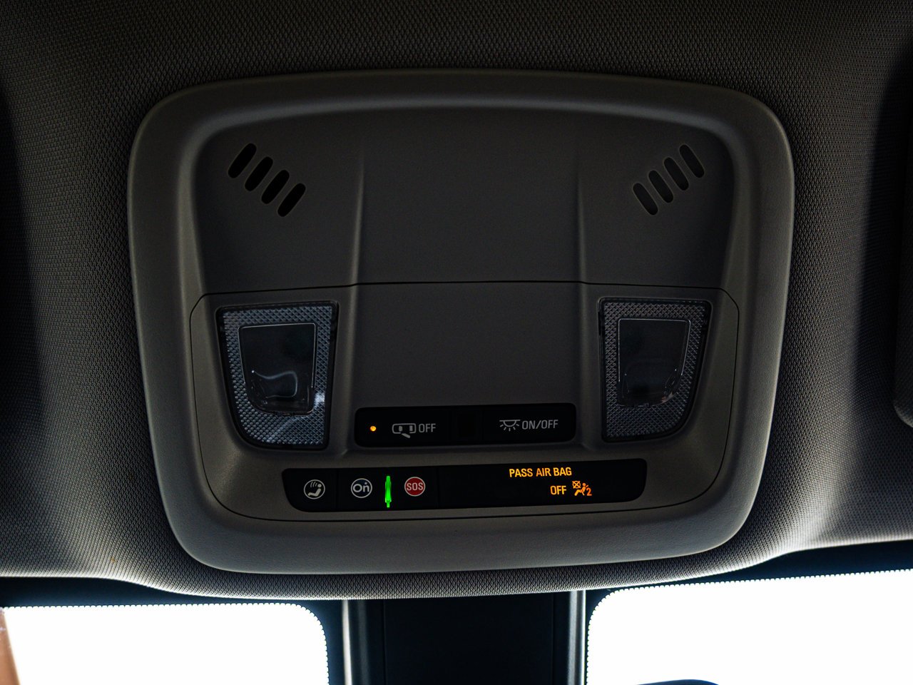 2022 Chevrolet Malibu 4dr Sdn LT Grey Sherwood Park - photo #25