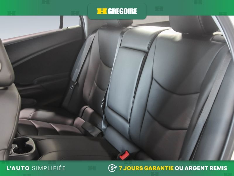 Chevrolet Volt 821999 | Premier AUTO A/C MAGS CUIR NAV CAM RECUL BLUETOOTH 2019 Blanc Laval - photo #22