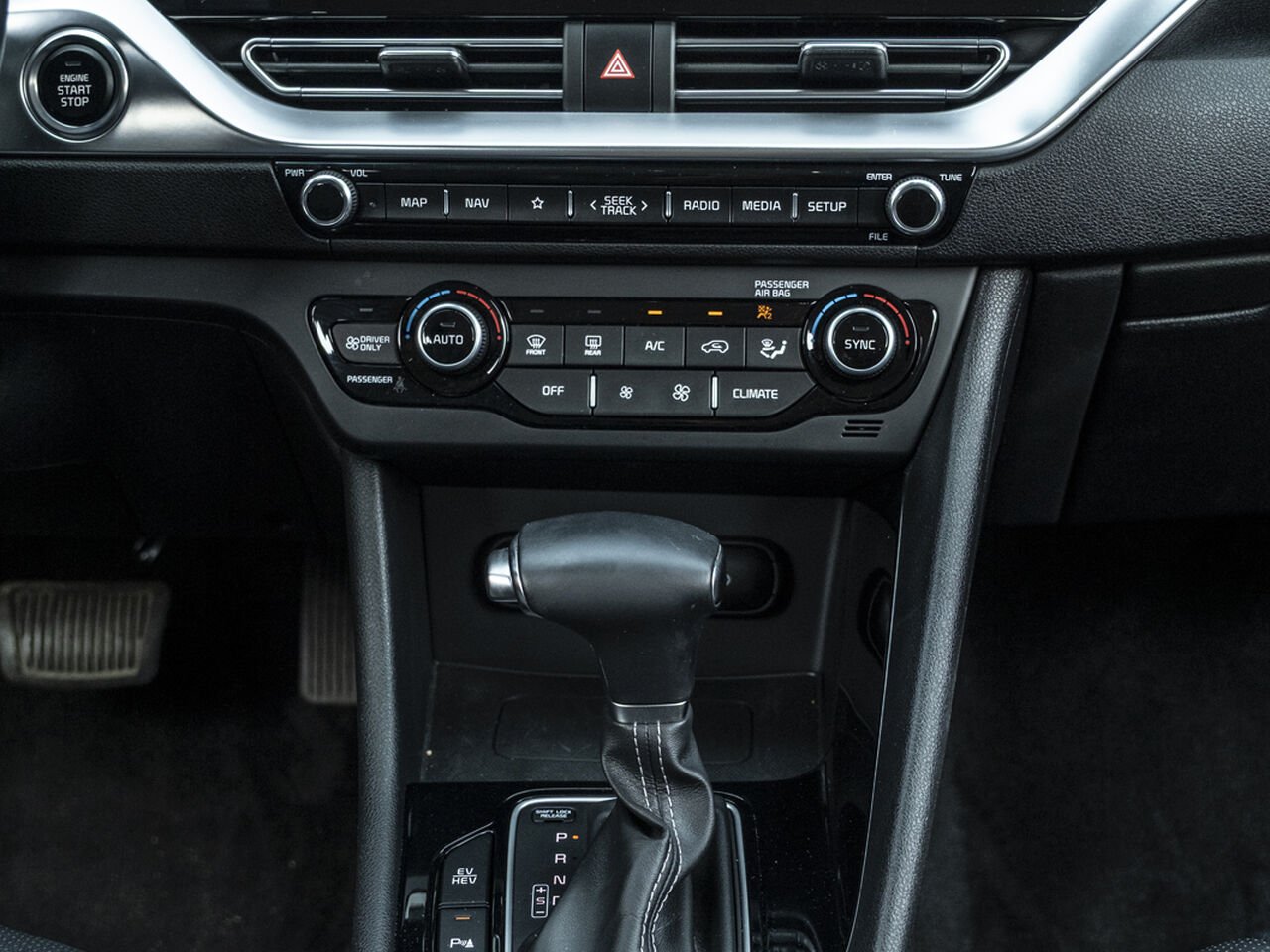 2021 Kia Niro Plug-in Hybrid Blue Gatineau - photo #31