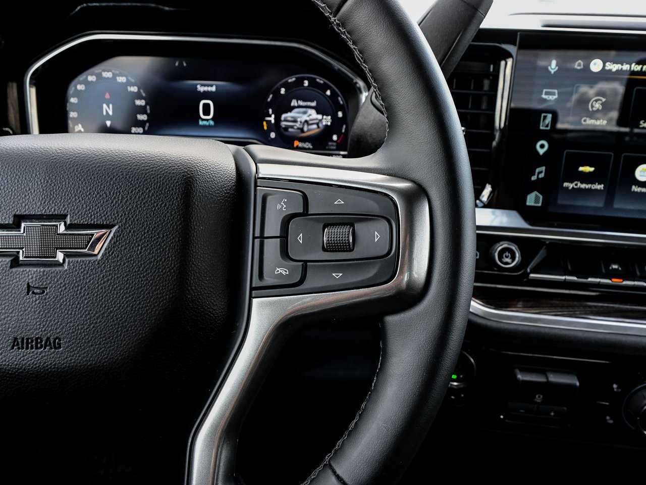 2025 Chevrolet Silverado 1500 4WD Double Cab 147 RST White Sherwood Park - photo #21