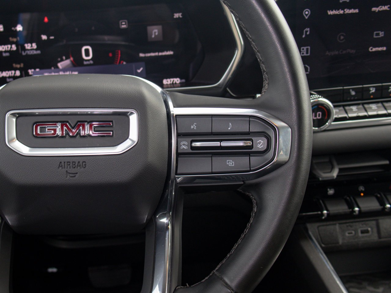 2024 GMC Canyon 4WD Crew Cab Elevation Black Sherwood Park - photo #22