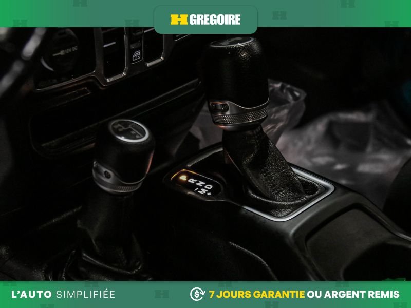Jeep Wrangler Unlimited 729504 | Sport AWD AUTO A/C TOIT GR ELECT MAGS CAM RECUL 2020 Bleu Laval - photo #21