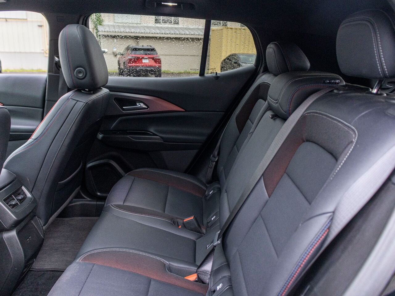 2025 Chevrolet Equinox EV 4 portes RS Black Châteauguay - photo #31