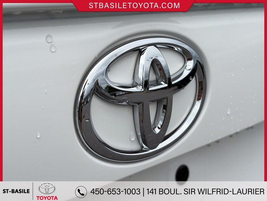2021 TOYOTA RAV4 2021 White