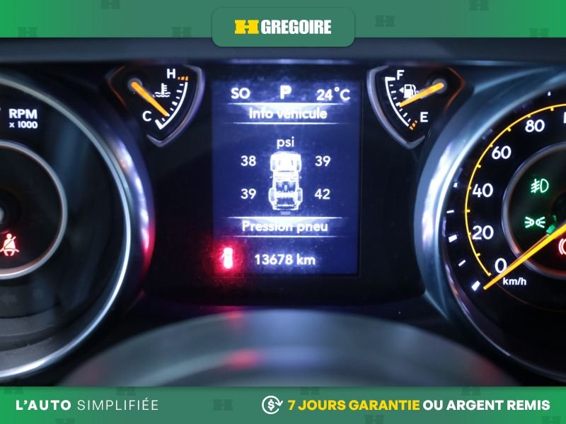 Jeep Wrangler 2023 Jaune Laval - photo #15