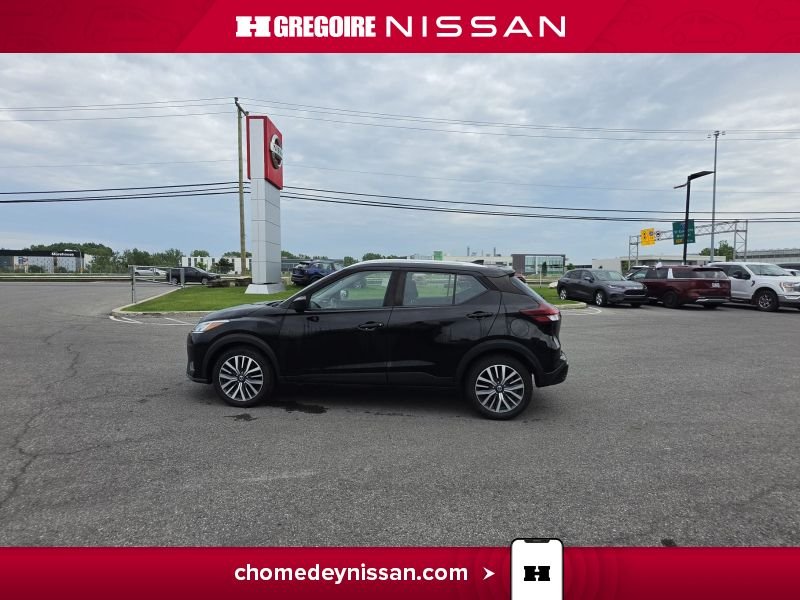 2021 Nissan Kicks Black Saint-Eustache - photo #5