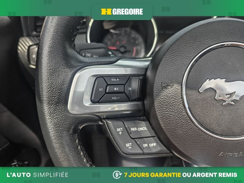 Ford Mustang 2021 Blanc Blainville - photo #13