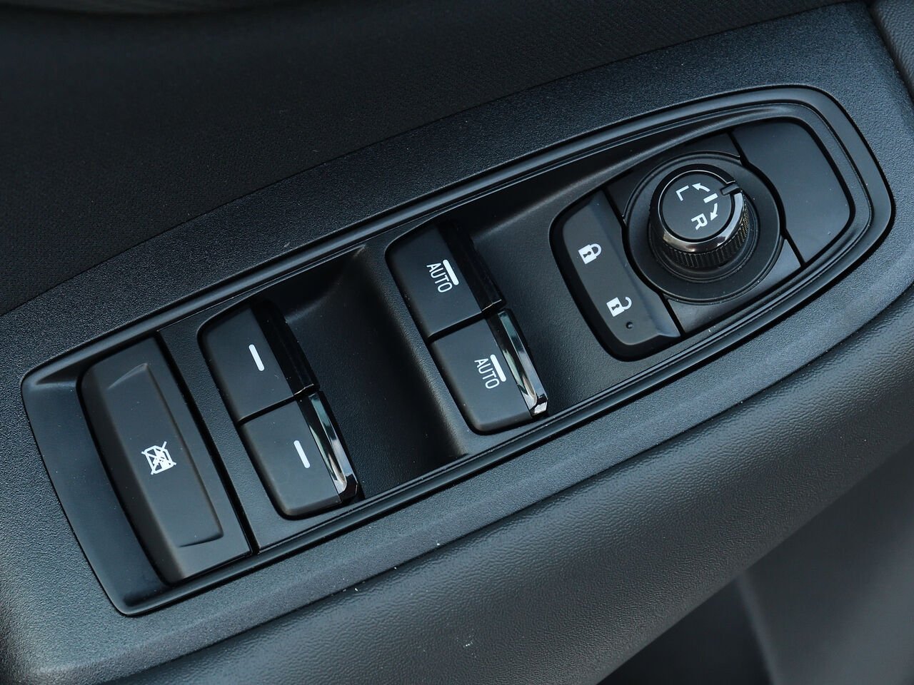 Subaru Outback Commodité 2024 Noir Saint-Hyacinthe - photo #12