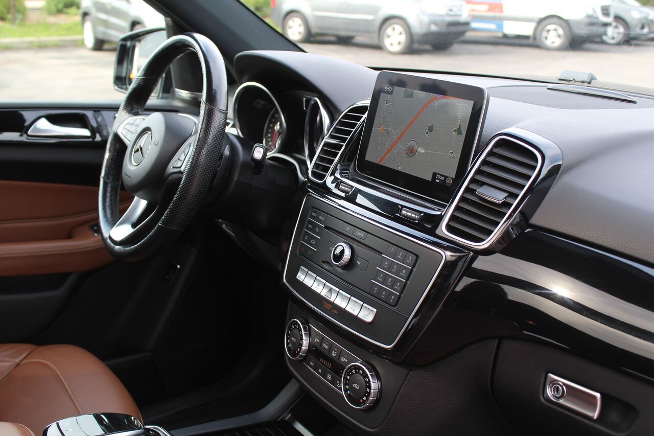 2018 Mercedes-Benz GLE VIN: 4JGDA5GB1JB111614 Silver Sainte-Rose - photo #7