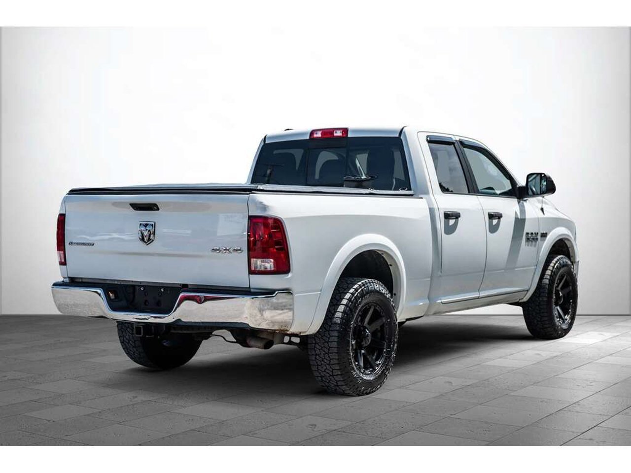 Ram 1500 2017 Blanc Sainte-Julienne - photo #5