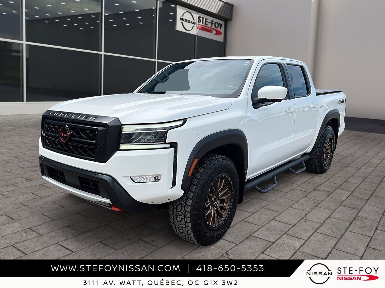 2023 Nissan Frontier PRO-4X Crew Cab 4WD