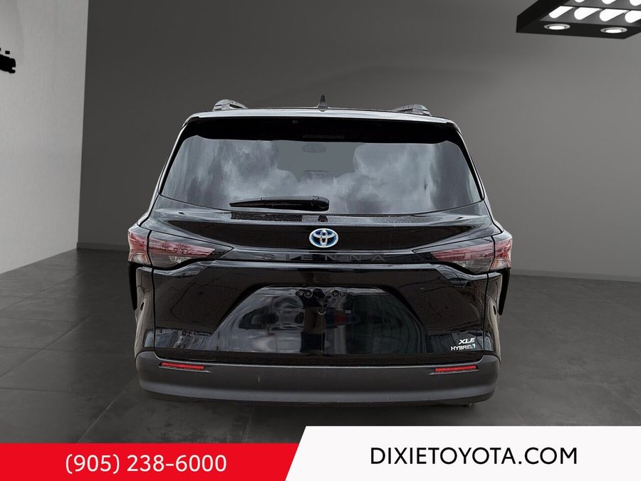 2024 Toyota Sienna 2024 Black