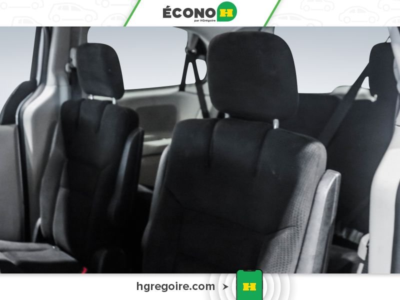 2016 Dodge GR Caravan White Blainville - photo #16