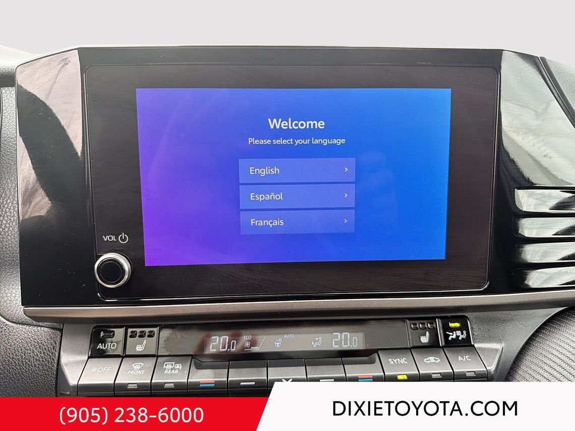 2026 Toyota Camry Power Sunroof, Leather Interior, Heated Seats, Alloy Wheels, Heated Steering Wheel, Bluetooth Midnight Black Metallic Mississauga - photo #28
