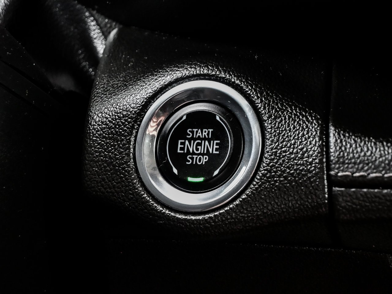 2023 Buick Envision AWD 4dr Essence White Sherwood Park - photo #26