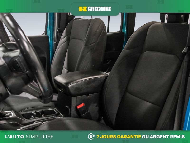Jeep Wrangler Unlimited 729504 | Sport AWD AUTO A/C TOIT GR ELECT MAGS CAM RECUL 2020 Bleu Laval - photo #13